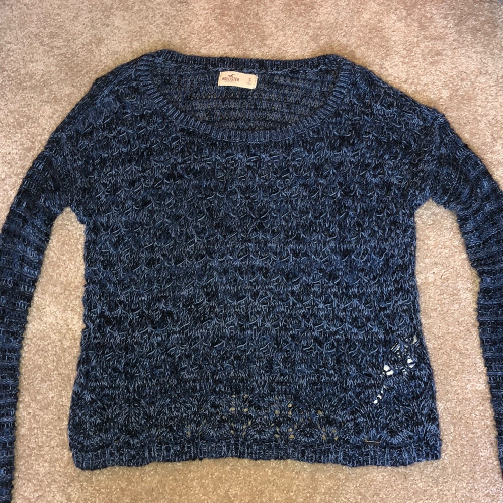 Hollister navy blue knitted sweater